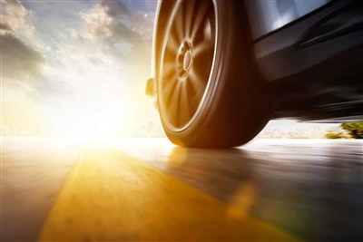 Be careful when modifying car wheels, fake wheels cause safety hazards